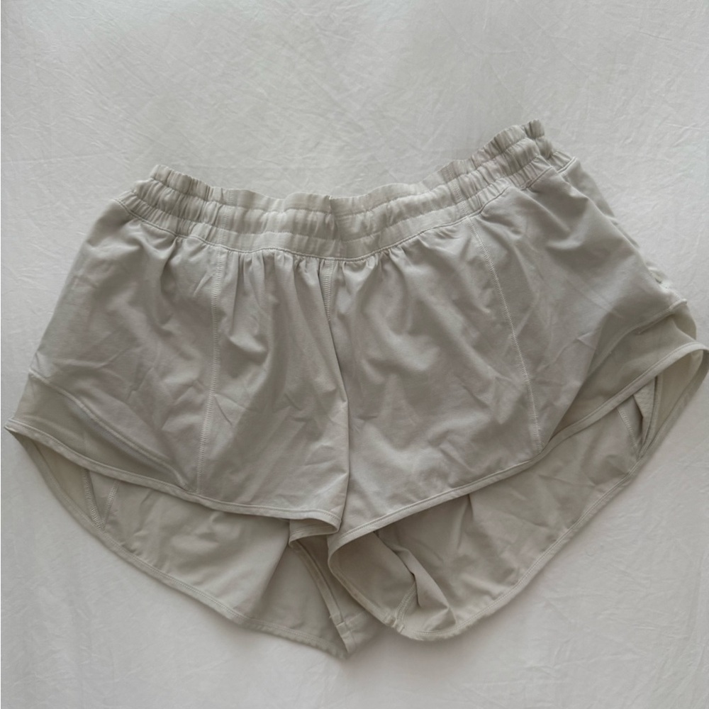Hotty Hot Low-Rise Lined Short 2.5"